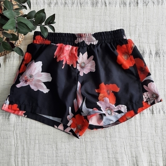 Old Navy Active Go Dry shorts size L - Picture 1 of 8